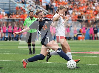 Thumbnail 1 in Wakeland vs. Grapevine (UIL 5A Girls State Final) photogallery.
