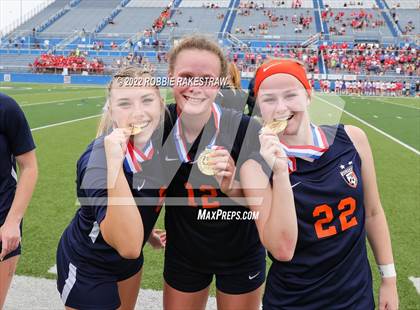 Thumbnail 2 in Wakeland vs. Grapevine (UIL 5A Girls State Final) photogallery.