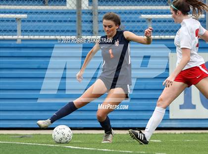 Thumbnail 2 in Wakeland vs. Grapevine (UIL 5A Girls State Final) photogallery.