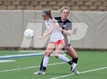 Thumbnail 2 in Wakeland vs. Grapevine (UIL 5A Girls State Final) photogallery.
