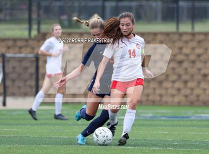 Thumbnail 2 in Wakeland vs. Grapevine (UIL 5A Girls State Final) photogallery.
