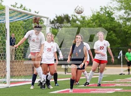 Thumbnail 2 in Wakeland vs. Grapevine (UIL 5A Girls State Final) photogallery.