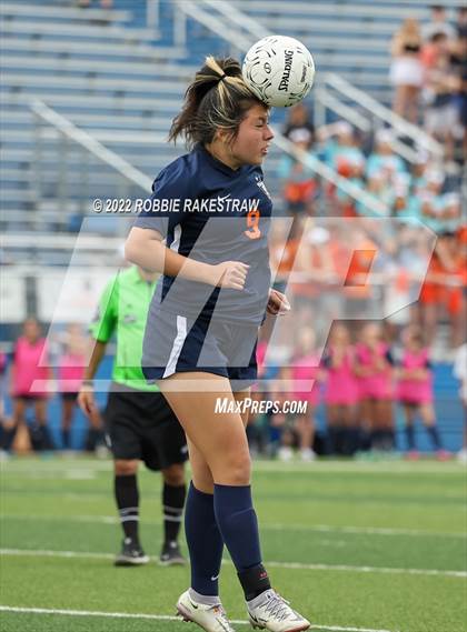 Thumbnail 1 in Wakeland vs. Grapevine (UIL 5A Girls State Final) photogallery.