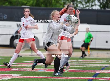 Thumbnail 2 in Wakeland vs. Grapevine (UIL 5A Girls State Final) photogallery.