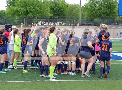 Thumbnail 3 in Wakeland vs. Grapevine (UIL 5A Girls State Final) photogallery.
