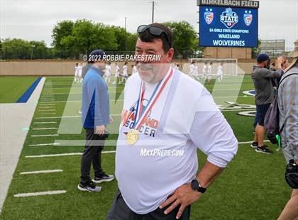 Thumbnail 3 in Wakeland vs. Grapevine (UIL 5A Girls State Final) photogallery.