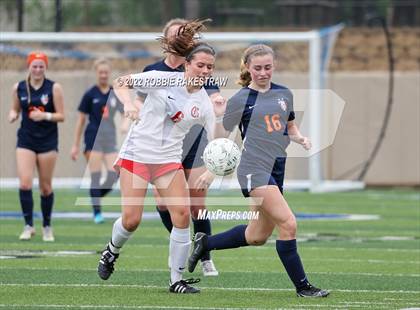 Thumbnail 1 in Wakeland vs. Grapevine (UIL 5A Girls State Final) photogallery.
