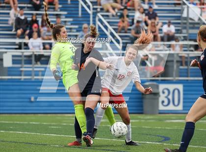 Thumbnail 3 in Wakeland vs. Grapevine (UIL 5A Girls State Final) photogallery.