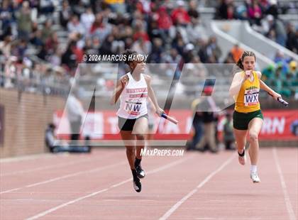 Thumbnail 3 in Penn Relays (4 X 100 Meter) photogallery.