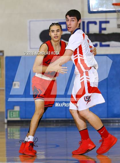 Thumbnail 3 in Leuzinger vs. Colony (MLK Day Showdown) photogallery.
