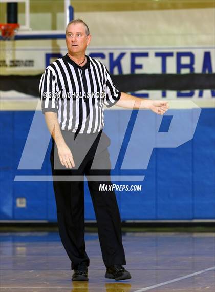 Thumbnail 3 in Leuzinger vs. Colony (MLK Day Showdown) photogallery.