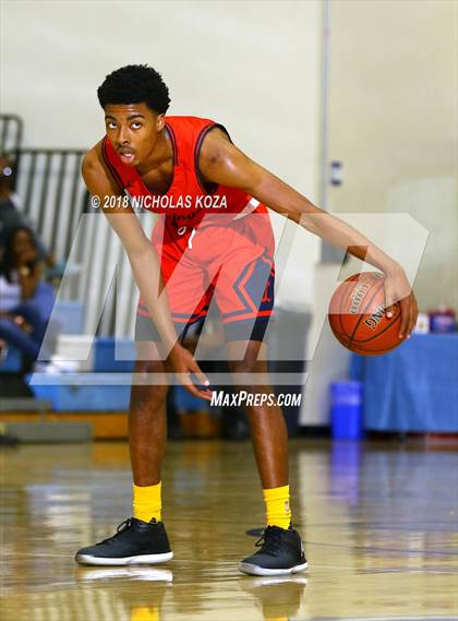 Thumbnail 2 in Leuzinger vs. Colony (MLK Day Showdown) photogallery.