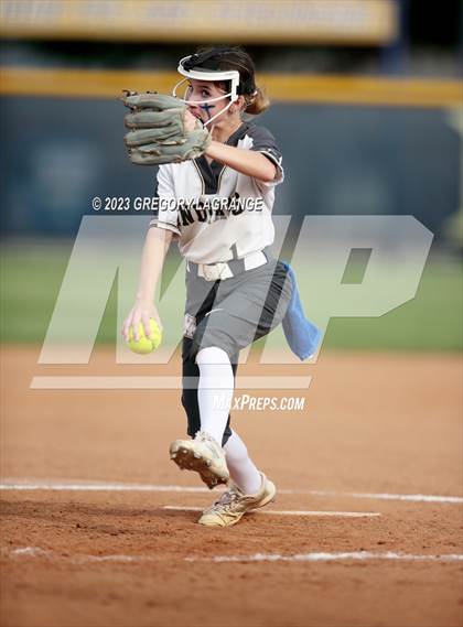 Thumbnail 2 in Fossil Ridge vs Keller photogallery.