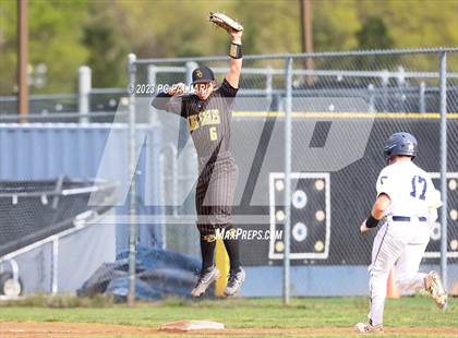 Thumbnail 3 in Del Oro @ Oak Ridge photogallery.