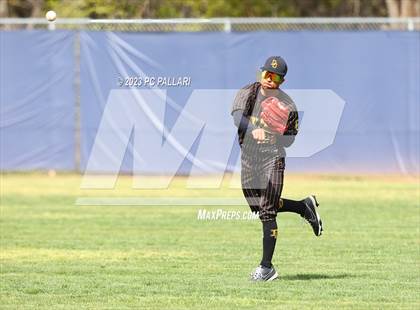 Thumbnail 2 in Del Oro @ Oak Ridge photogallery.