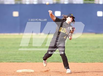 Thumbnail 1 in Del Oro @ Oak Ridge photogallery.