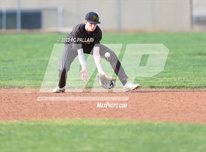 Thumbnail 3 in Del Oro @ Oak Ridge photogallery.