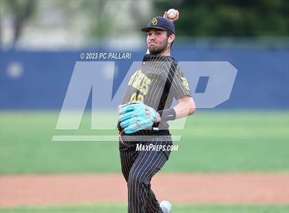 Thumbnail 1 in Del Oro @ Oak Ridge photogallery.