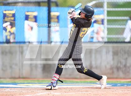 Thumbnail 3 in Del Oro @ Oak Ridge photogallery.