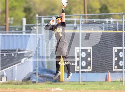 Thumbnail 2 in Del Oro @ Oak Ridge photogallery.