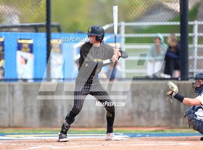 Thumbnail 3 in Del Oro @ Oak Ridge photogallery.