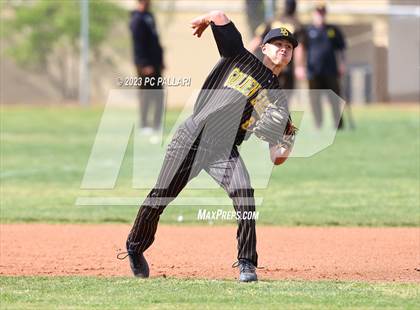 Thumbnail 2 in Del Oro @ Oak Ridge photogallery.