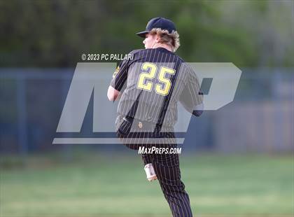 Thumbnail 2 in Del Oro @ Oak Ridge photogallery.