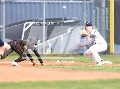 Thumbnail 2 in Del Oro @ Oak Ridge photogallery.