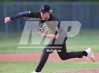 Thumbnail 1 in Del Oro @ Oak Ridge photogallery.
