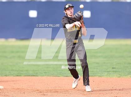 Thumbnail 1 in Del Oro @ Oak Ridge photogallery.