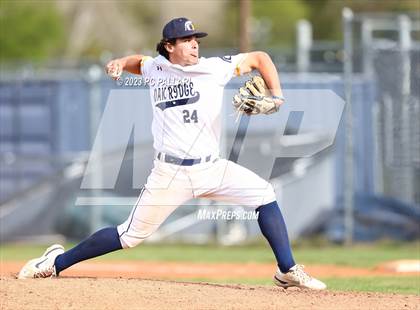 Thumbnail 1 in Del Oro @ Oak Ridge photogallery.