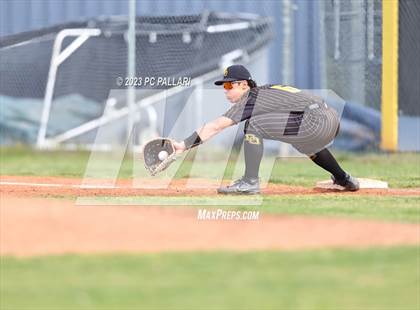 Thumbnail 3 in Del Oro @ Oak Ridge photogallery.