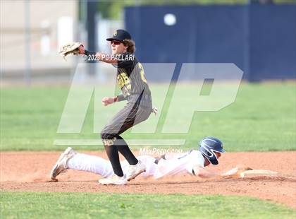 Thumbnail 2 in Del Oro @ Oak Ridge photogallery.