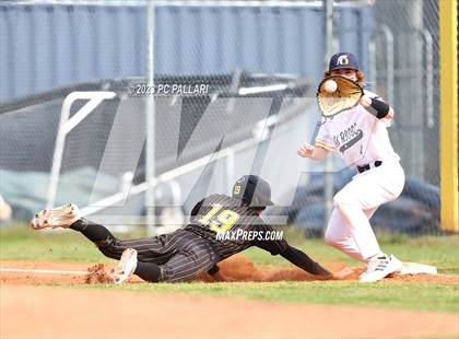 Thumbnail 1 in Del Oro @ Oak Ridge photogallery.