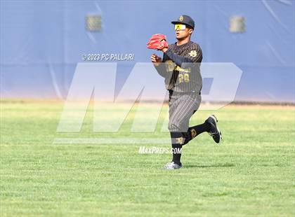 Thumbnail 3 in Del Oro @ Oak Ridge photogallery.