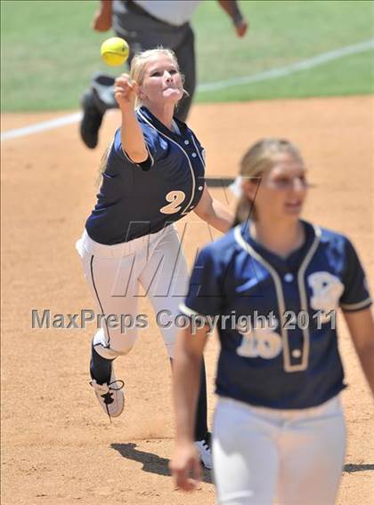 Thumbnail 3 in Kaiser vs. Dos Pueblos (CIF SS D4 Final) photogallery.