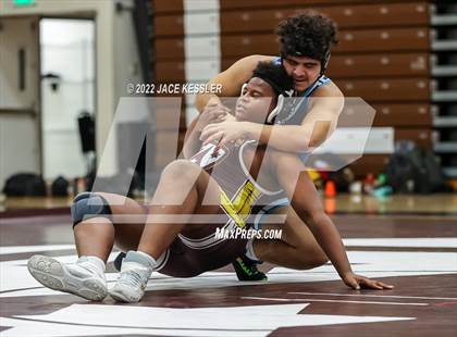 Thumbnail 3 in Sylmar & Thousand Oaks @ Crespi - Tri Meet photogallery.
