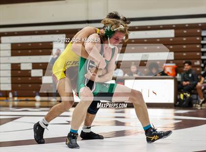 Thumbnail 3 in Sylmar & Thousand Oaks @ Crespi - Tri Meet photogallery.
