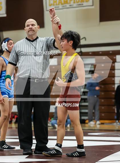 Thumbnail 3 in Sylmar & Thousand Oaks @ Crespi - Tri Meet photogallery.