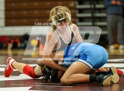 Thumbnail 2 in Sylmar & Thousand Oaks @ Crespi - Tri Meet photogallery.