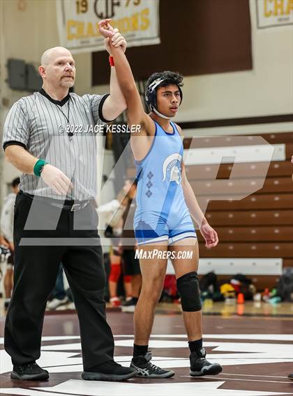 Thumbnail 3 in Sylmar & Thousand Oaks @ Crespi - Tri Meet photogallery.