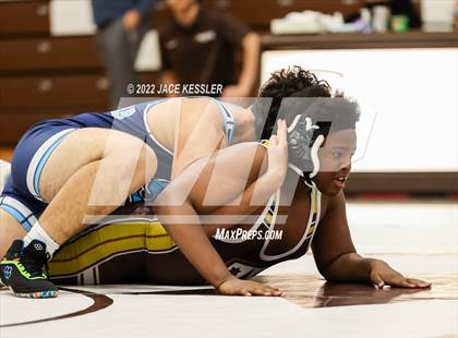 Thumbnail 2 in Sylmar & Thousand Oaks @ Crespi - Tri Meet photogallery.