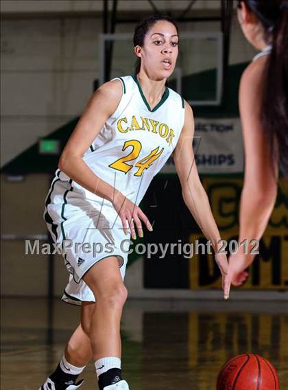 Thumbnail 2 in Saugus @ Canyon photogallery.