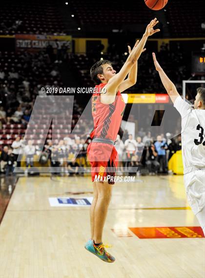 Thumbnail 3 in Pinnacle vs. Chaparral (AIA 6A Final) photogallery.