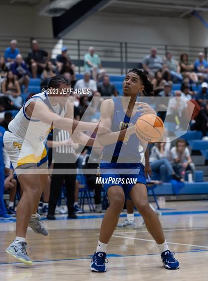 Thumbnail 2 in Orlando Christian Prep vs Charlotte (Wally Keller Classic) photogallery.