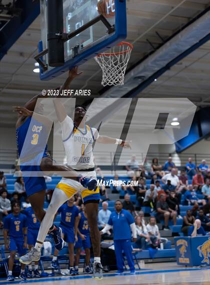 Thumbnail 3 in Orlando Christian Prep vs Charlotte (Wally Keller Classic) photogallery.