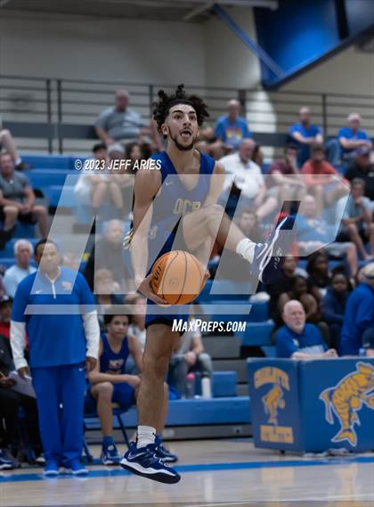 Thumbnail 1 in Orlando Christian Prep vs Charlotte (Wally Keller Classic) photogallery.