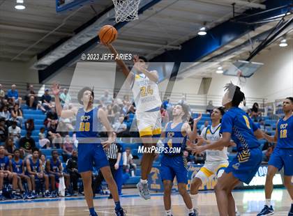 Thumbnail 2 in Orlando Christian Prep vs Charlotte (Wally Keller Classic) photogallery.