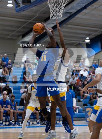 Thumbnail 1 in Orlando Christian Prep vs Charlotte (Wally Keller Classic) photogallery.