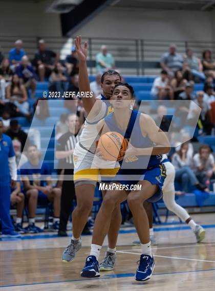 Thumbnail 3 in Orlando Christian Prep vs Charlotte (Wally Keller Classic) photogallery.